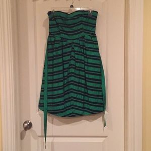 Cute strapless dress